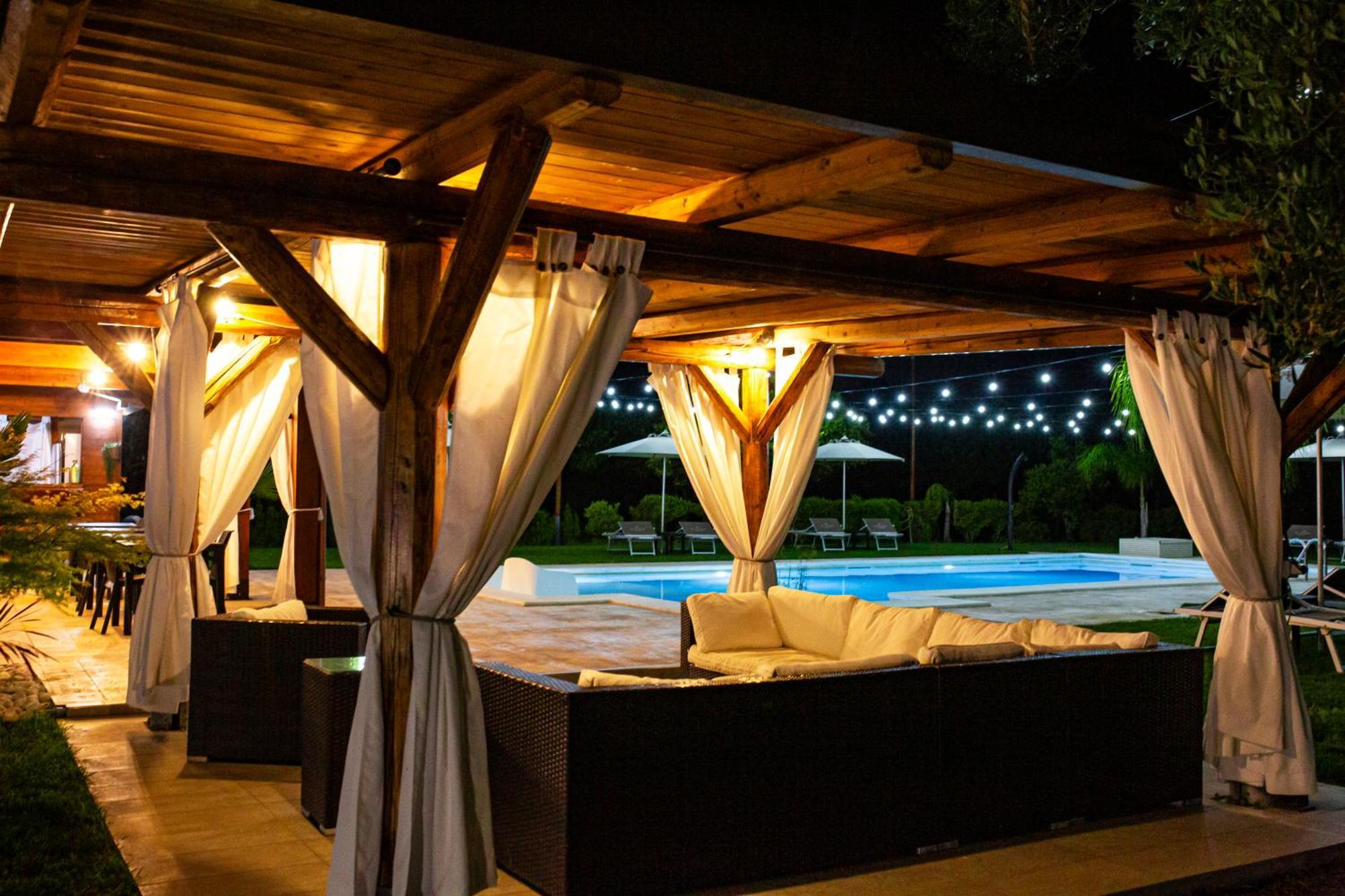 Green Oasis Gabella Castelforte Bagian luar foto